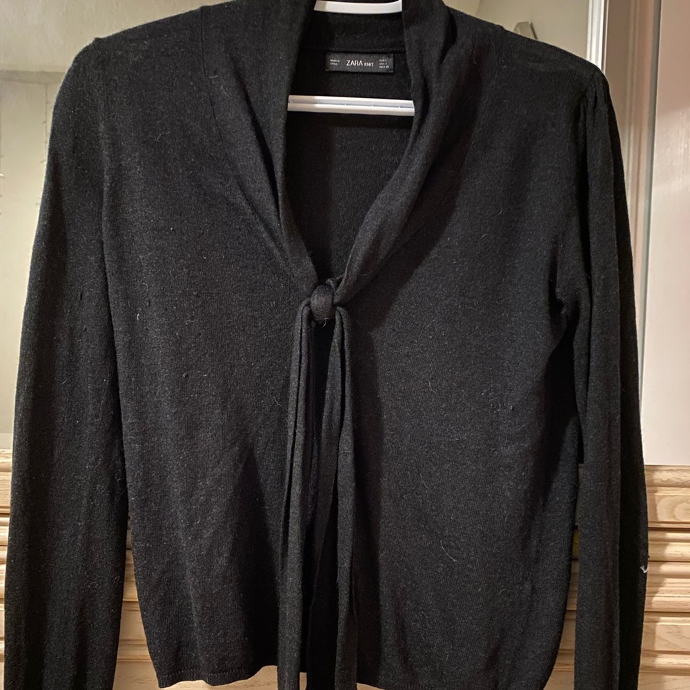 Zara Knit sweater size S